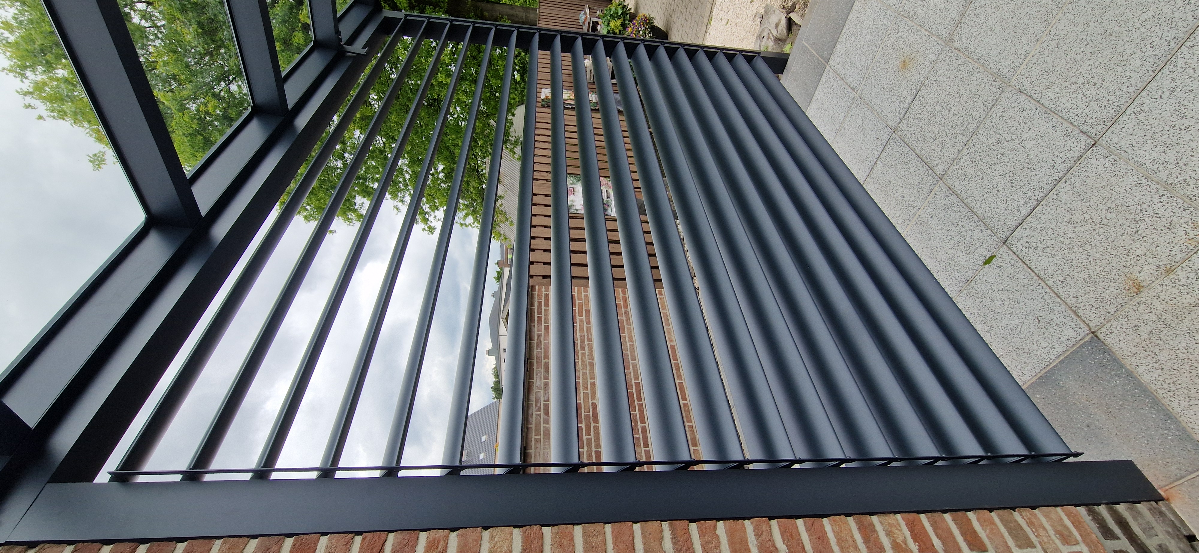 Pergola przyścienna